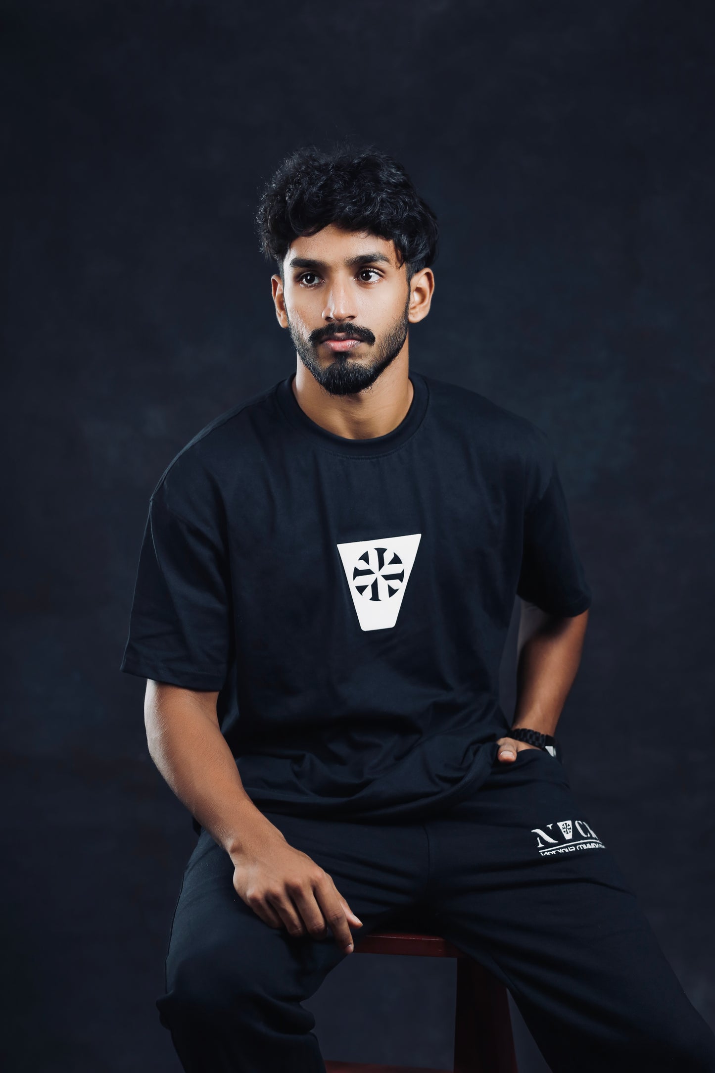 NOT YOUR COMMON KIND Tee