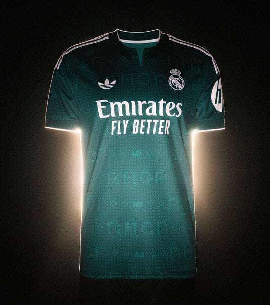 Real Madrid Away Player Version 26/27
